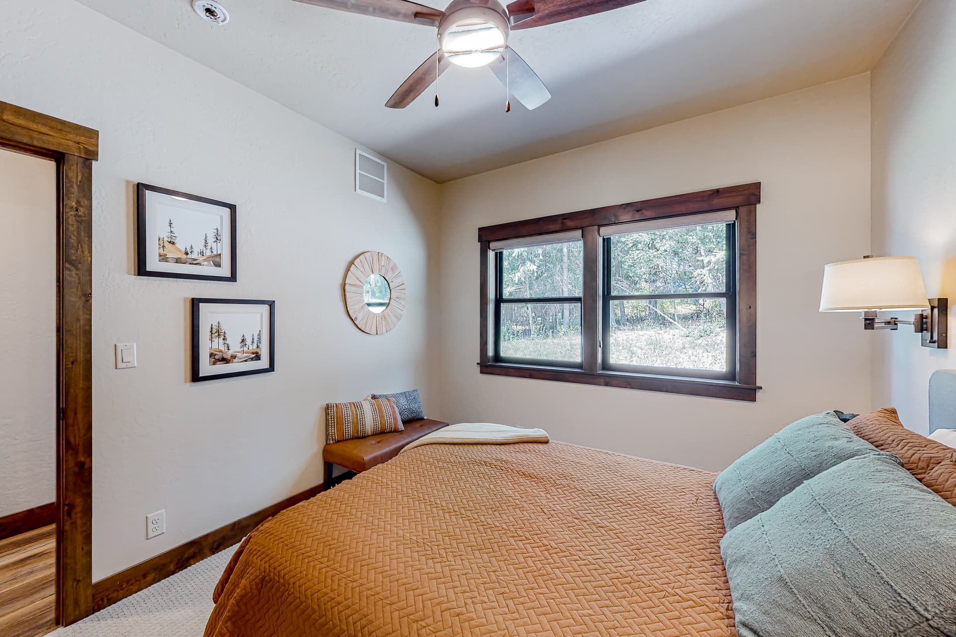 Leaning Pine Point at Half Round Bay - Image 26