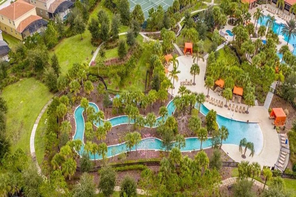 Lake View Villa - Image 42