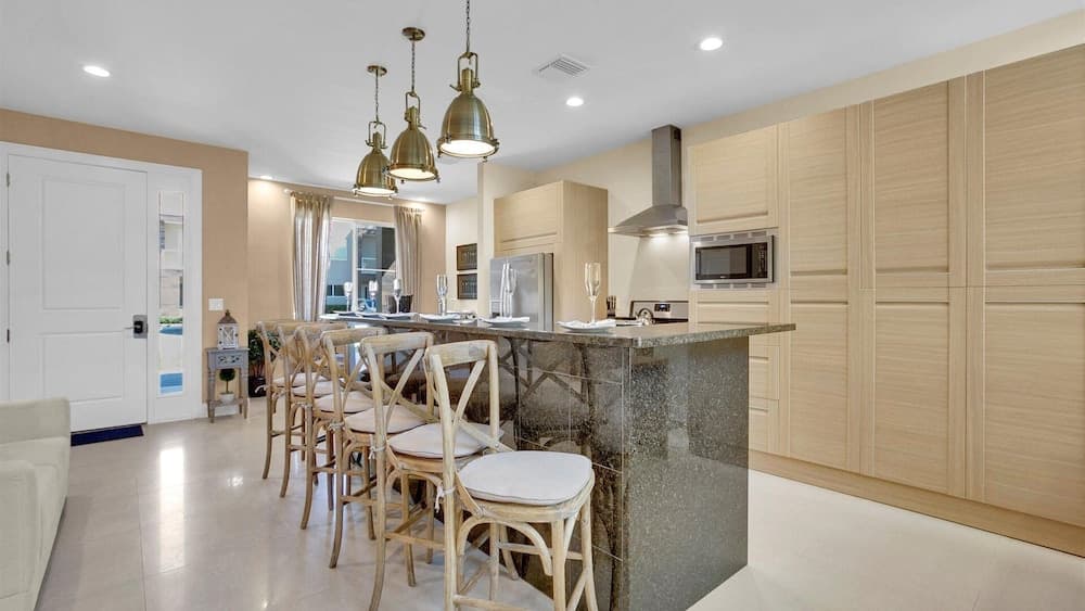 Central Quest - Image 5