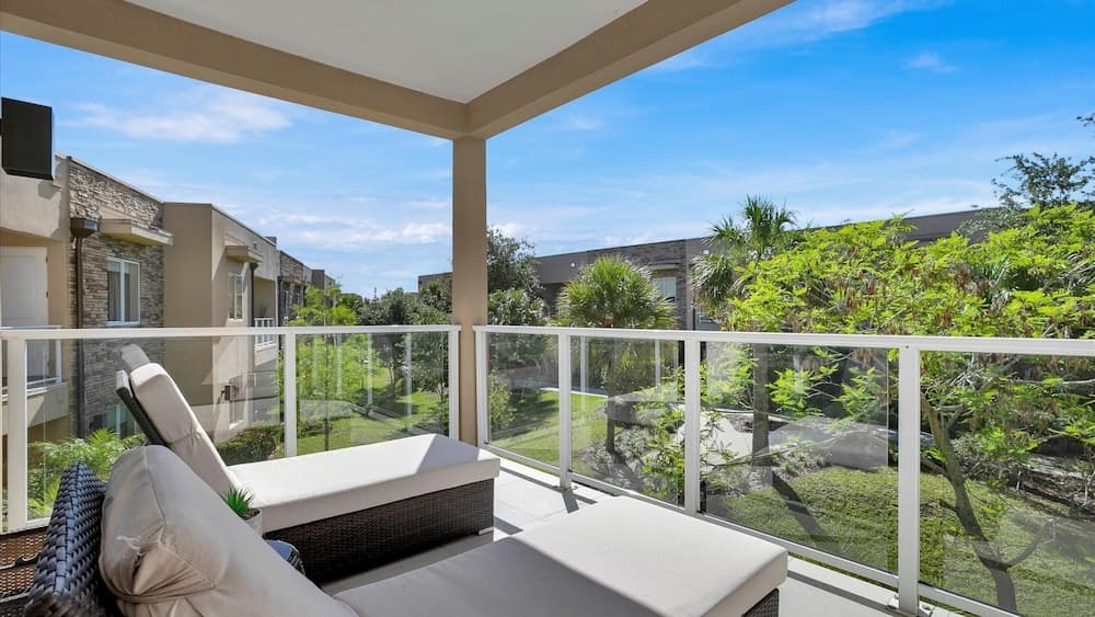 Central Quest - Image 2