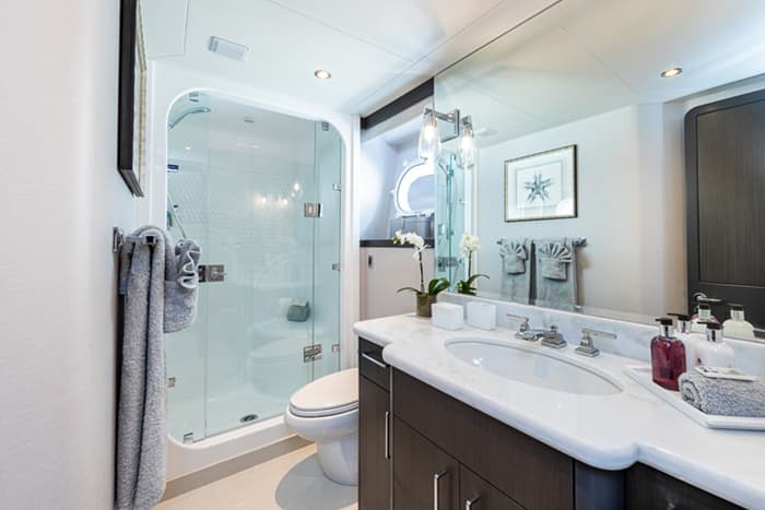 No Bad Ideas Yacht | 130 ft - Image 20