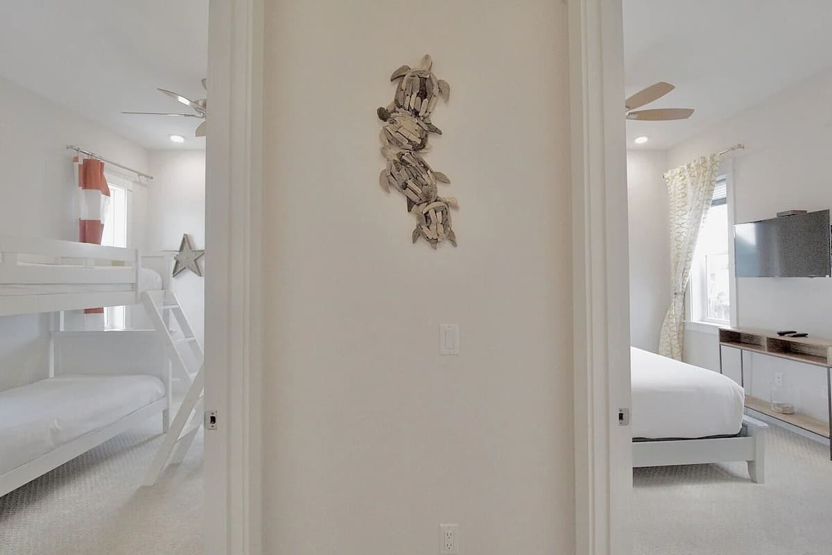 Sea And Me - Image 18