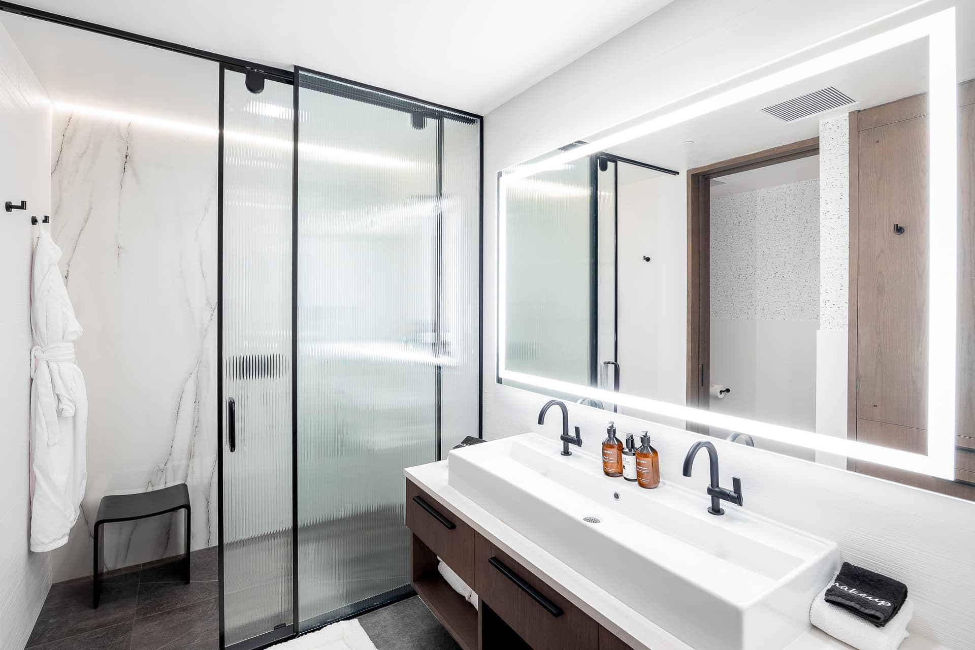 Aspen St. Lodge - Image 24