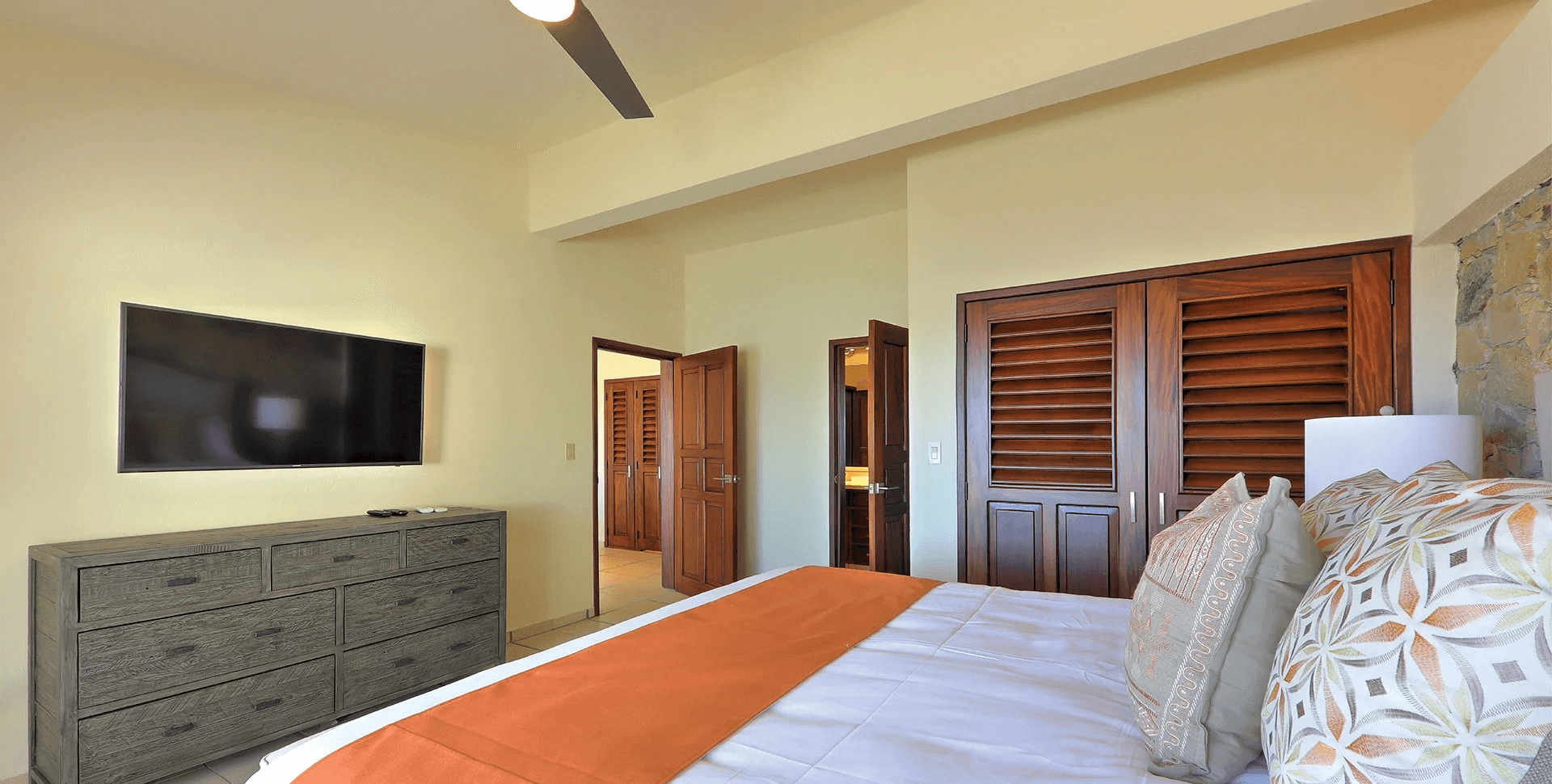 Casa Mañana - Image 177