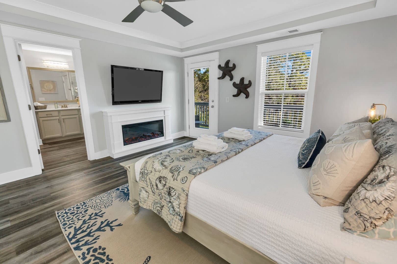 Sunshine Beach Home - Image 28