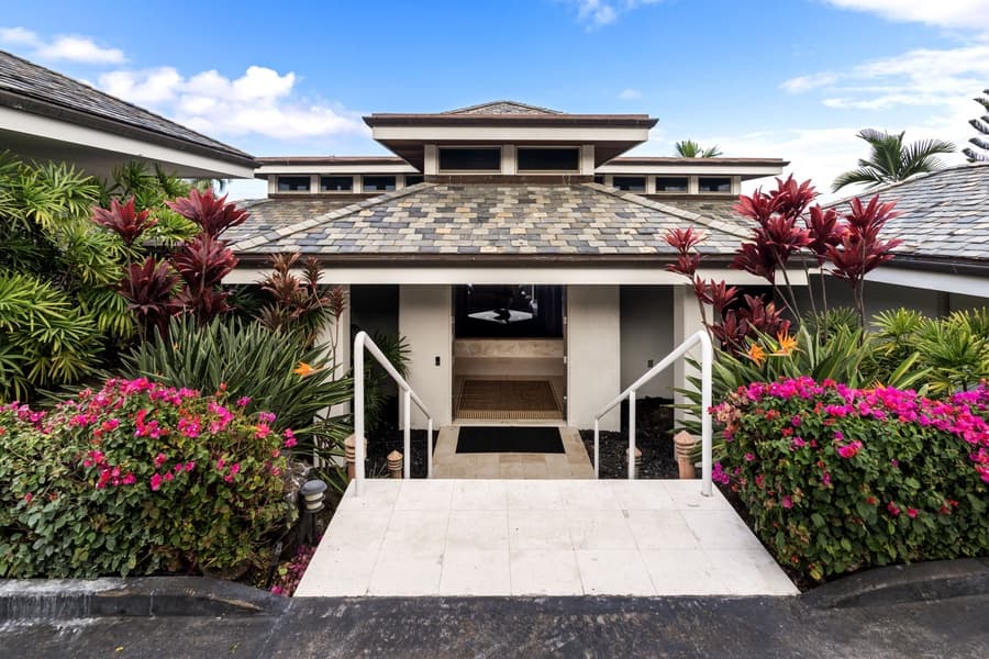 Hale Nai'a - Image 53