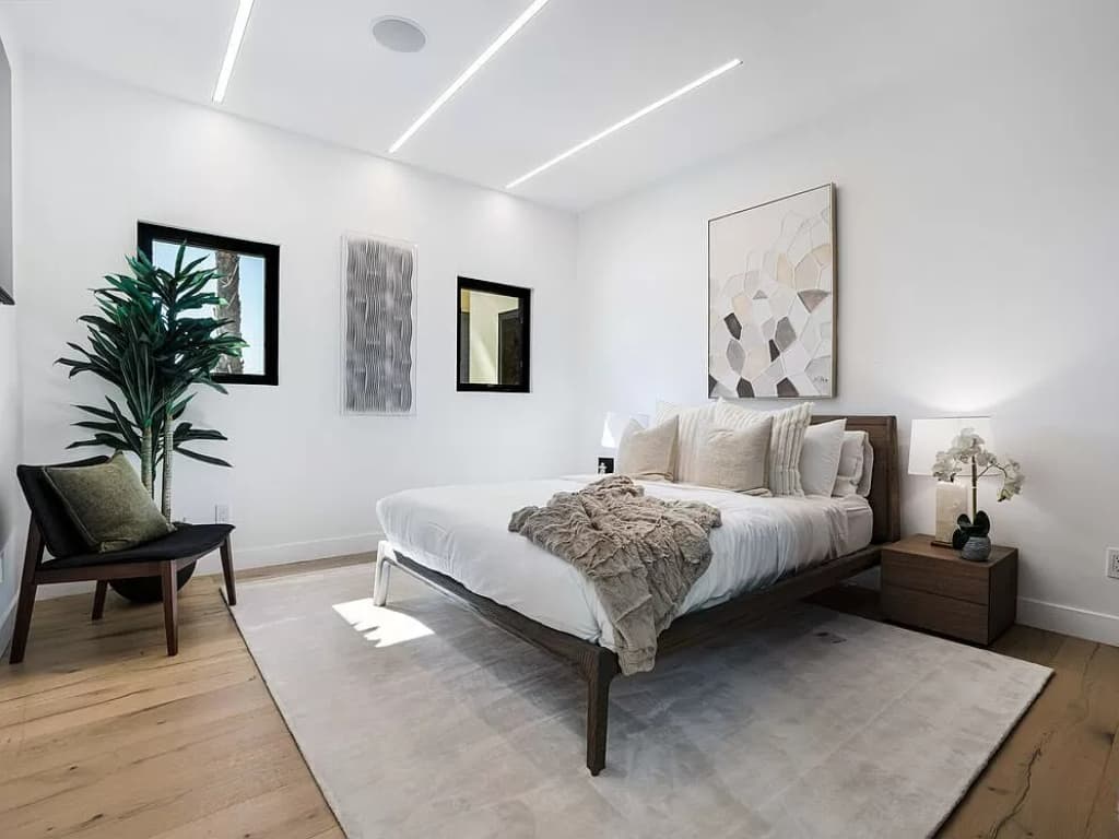 Monarch Modern - Image 36