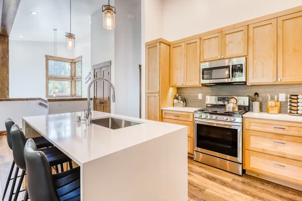 Truckee Treat Haven - Image 5