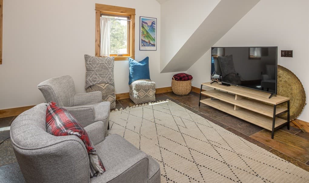 Nordic Lane #334 - Image 60