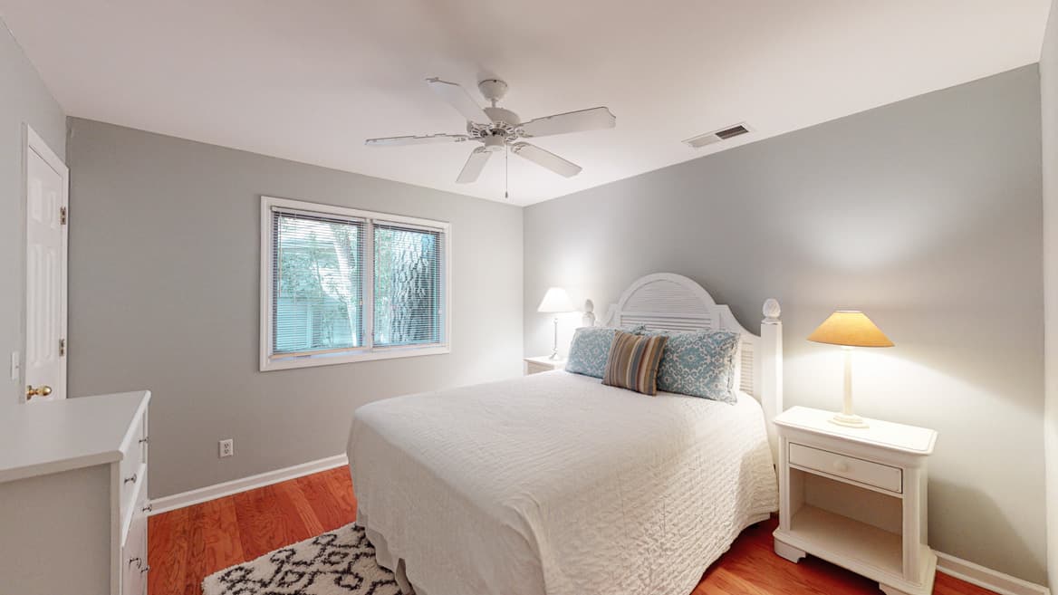 Port House - Image 15