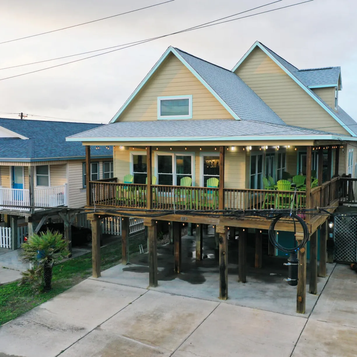 Moxy's Beach House - Image 90