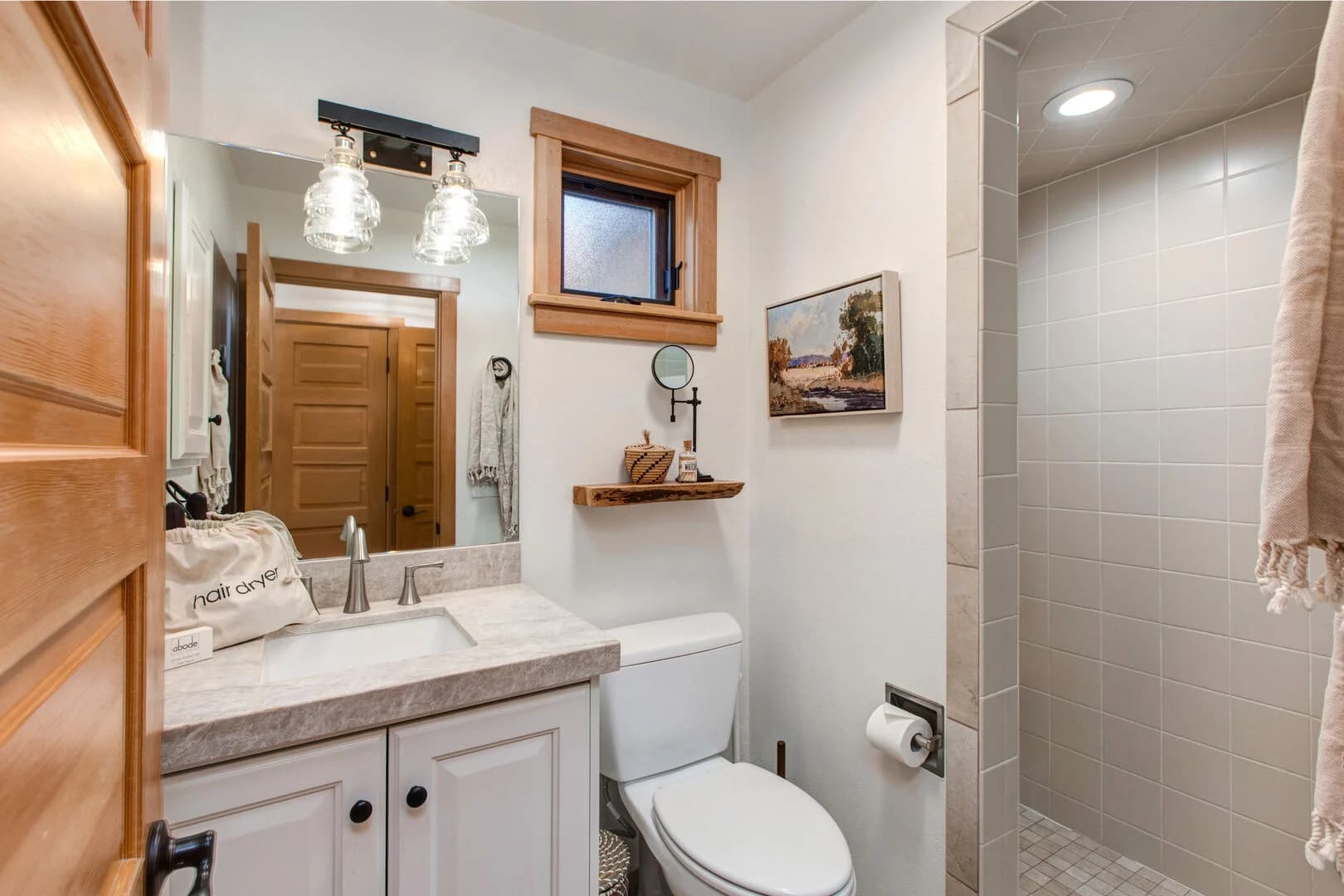 Alpine Minnie's - Image 18