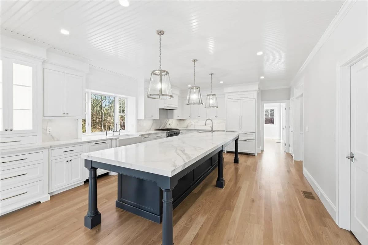 Olivia's Oasis - Image 8