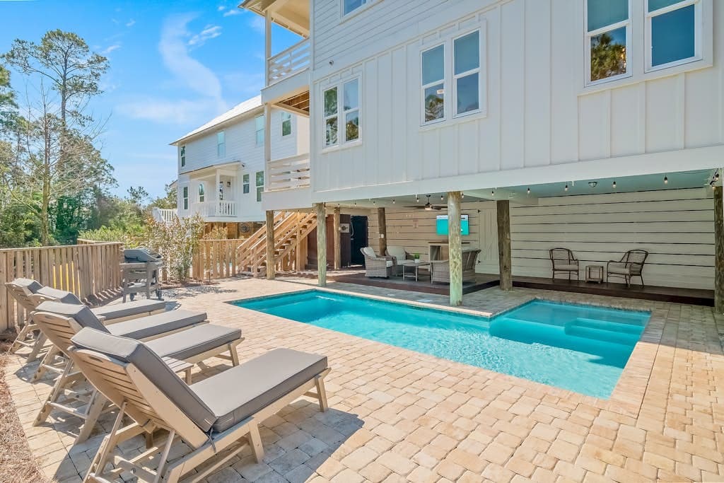 Shore Thing House - Image 2