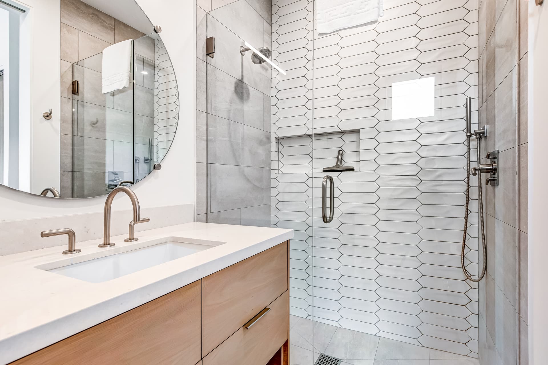 Ridgeline Elegance Place - Image 13