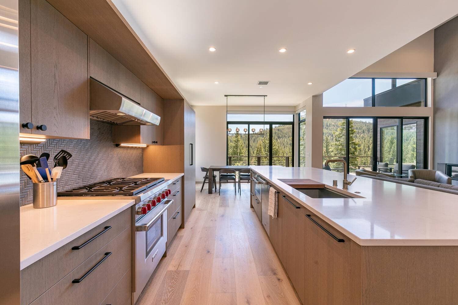 Larkspur Luxe - Image 5