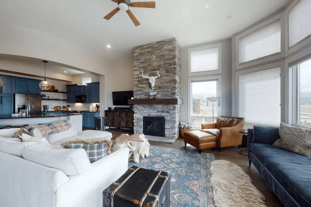 Fraser River Retreat - Image 2