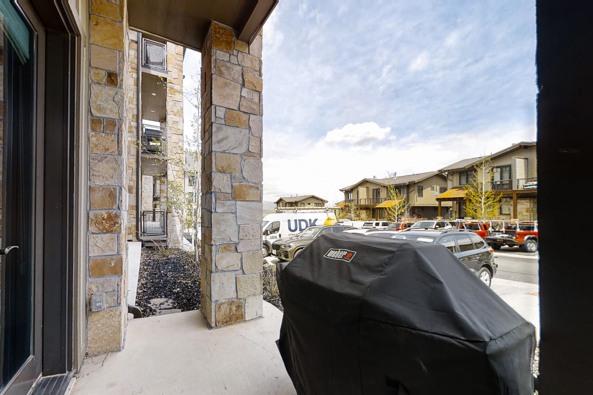 Blackstone Paradise Home - Image 19