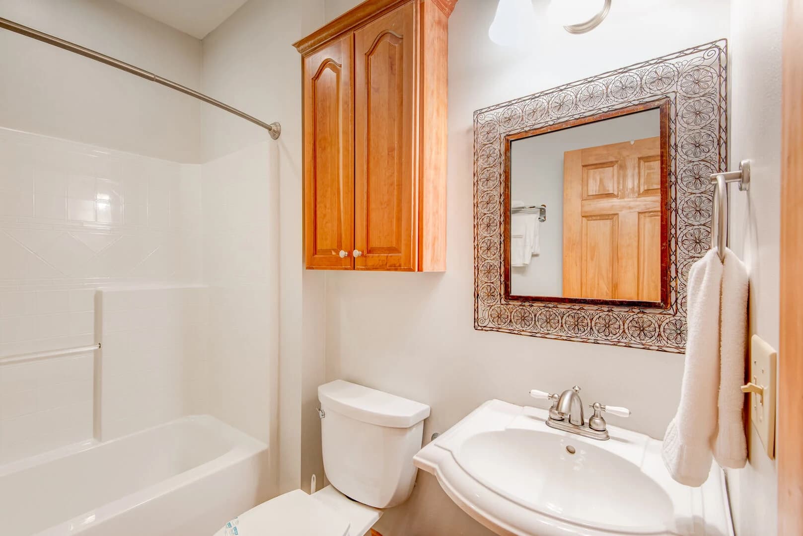 Tree House at Echota - Image 24