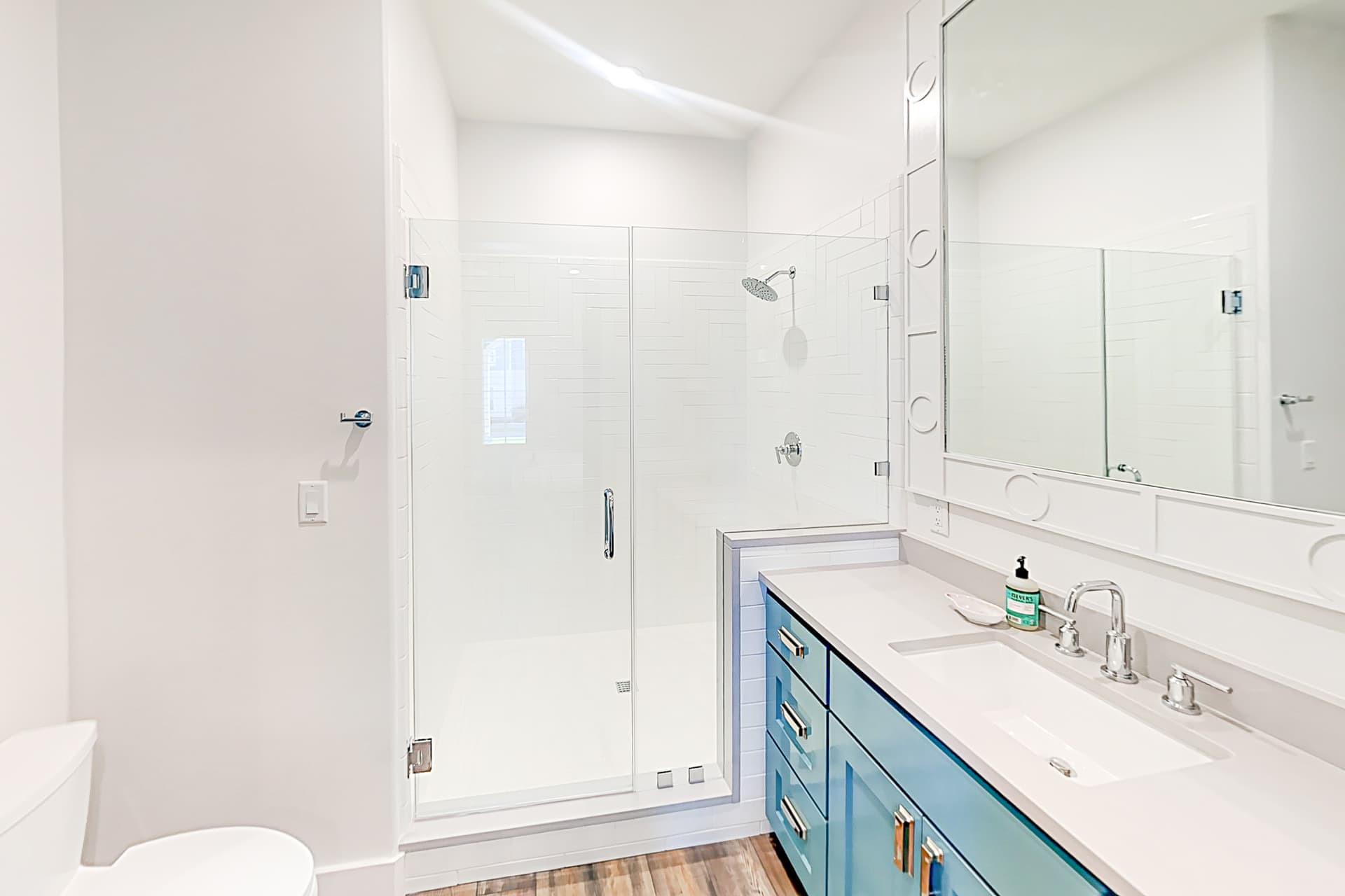 Silverado Waves - Image 11