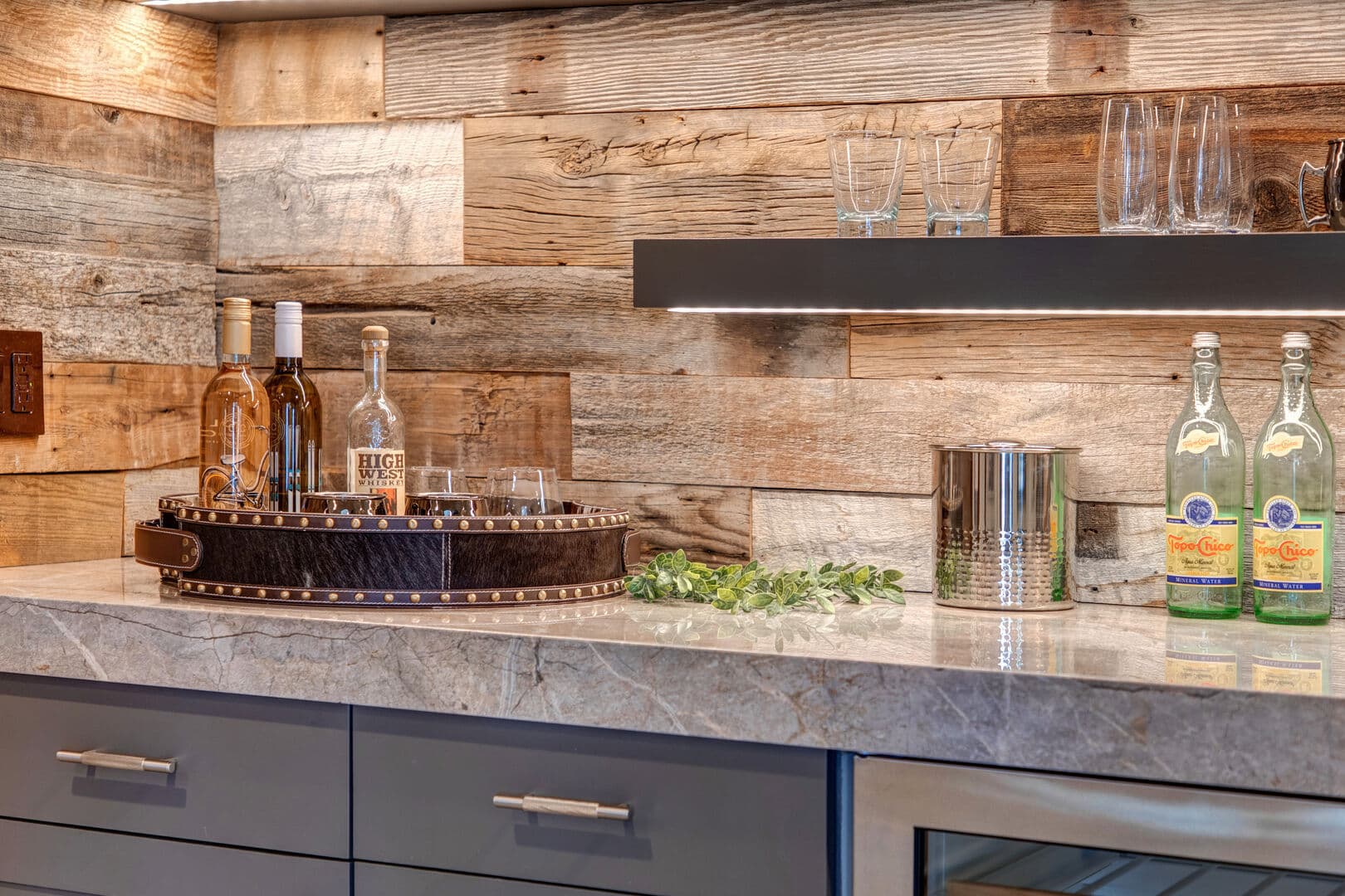 Old Town Overlook - Image 40