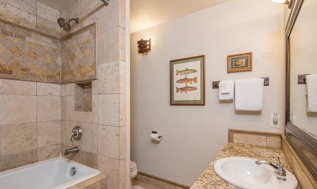 Saddle Ridge R2  - Image 17