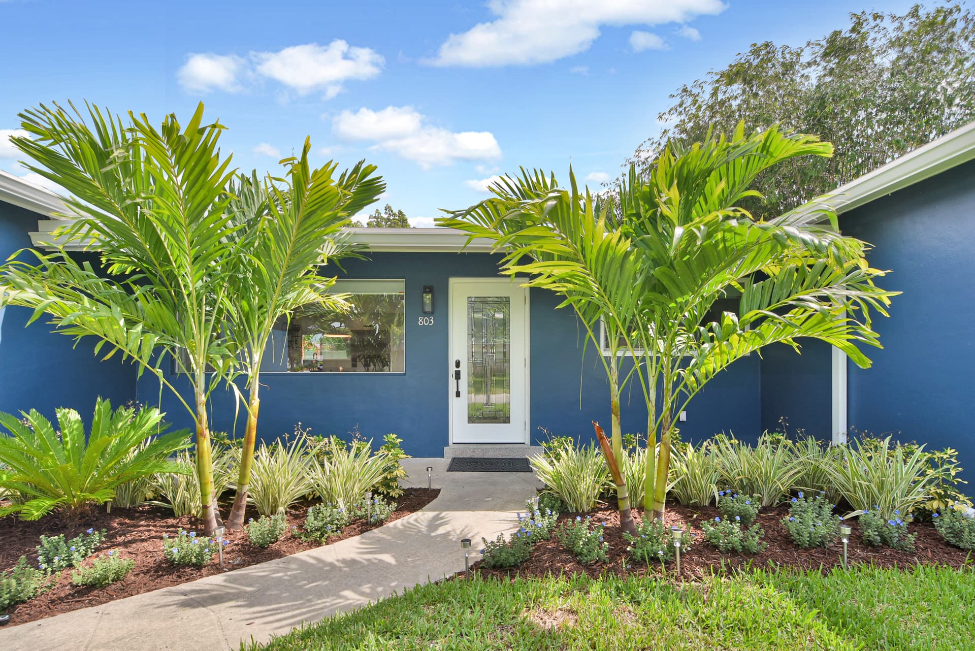 Bluebird House - Image 2
