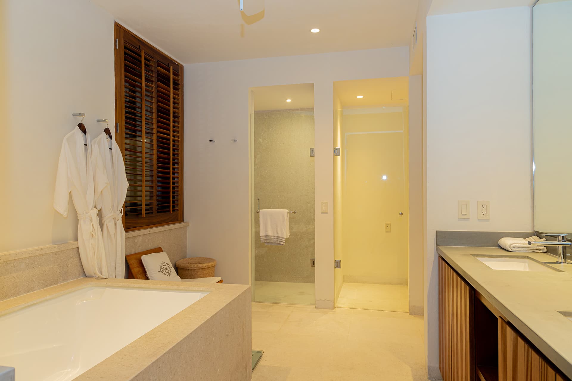 Marietas #A301 - Image 23