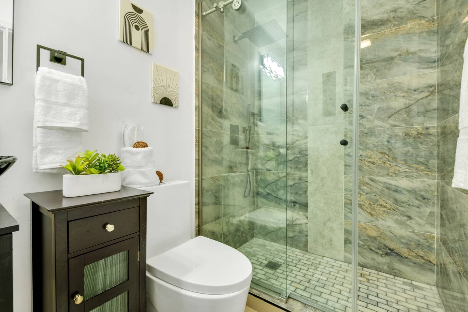 Urban Seaside - Image 33