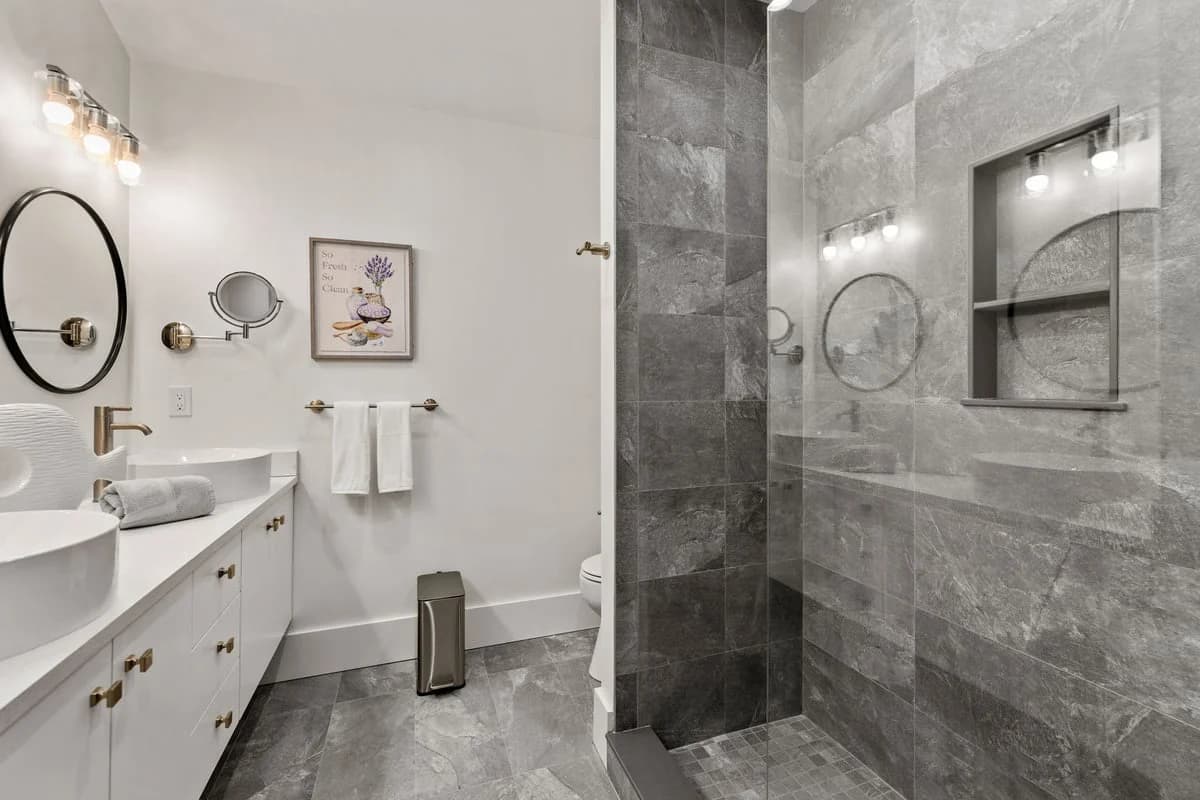 Blueberry Delight - Image 19