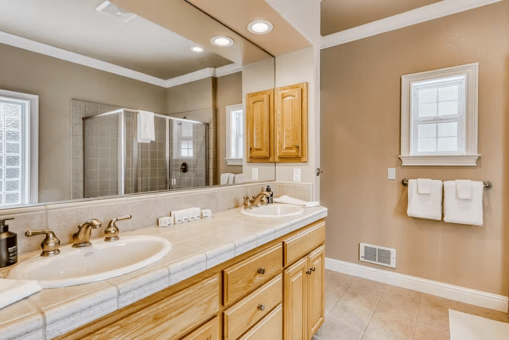 Canterbury Lodge - Image 13