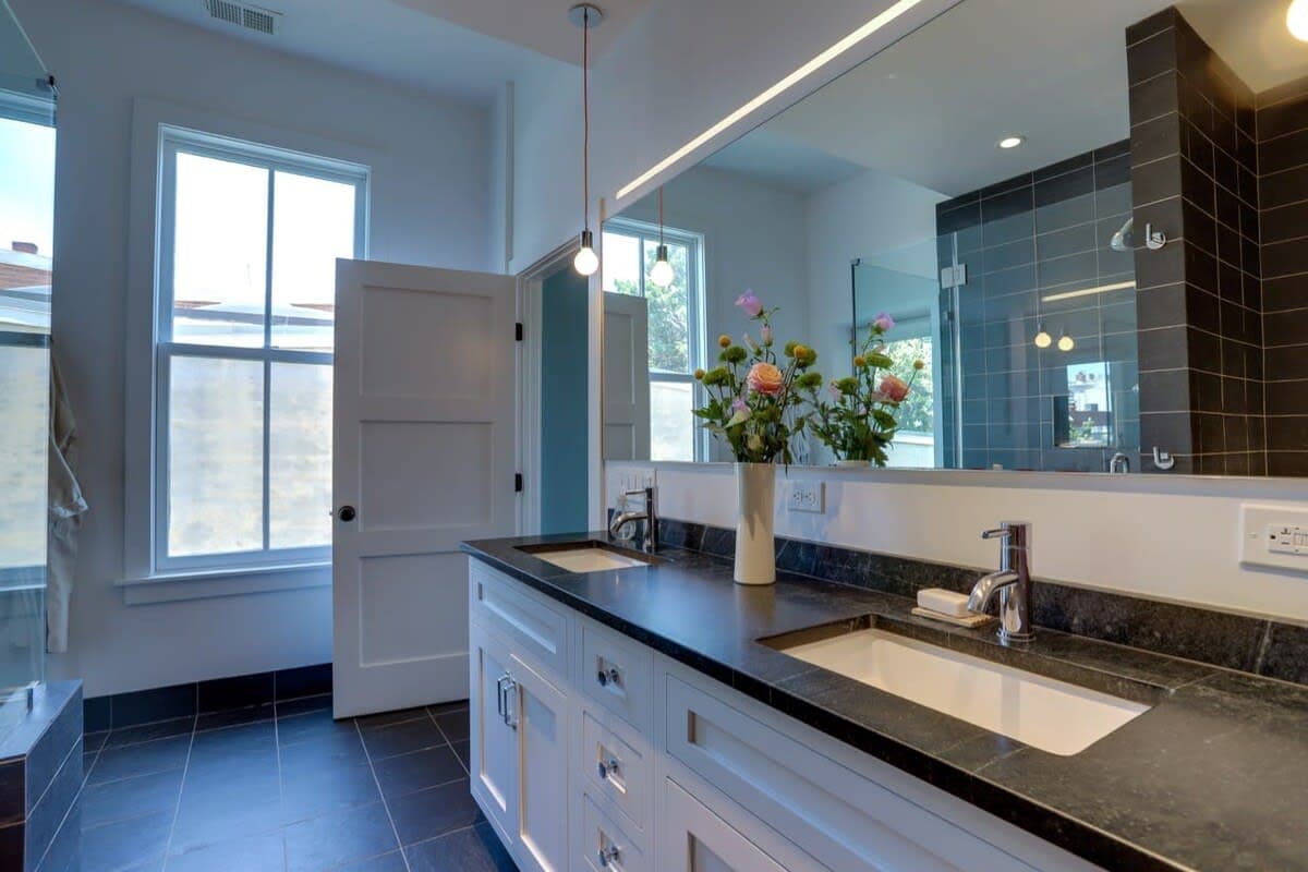 Grand Victorian House - Image 30