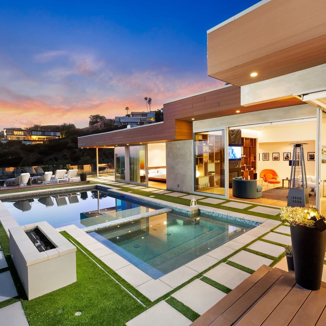 Bella Vista Estate - Image 1