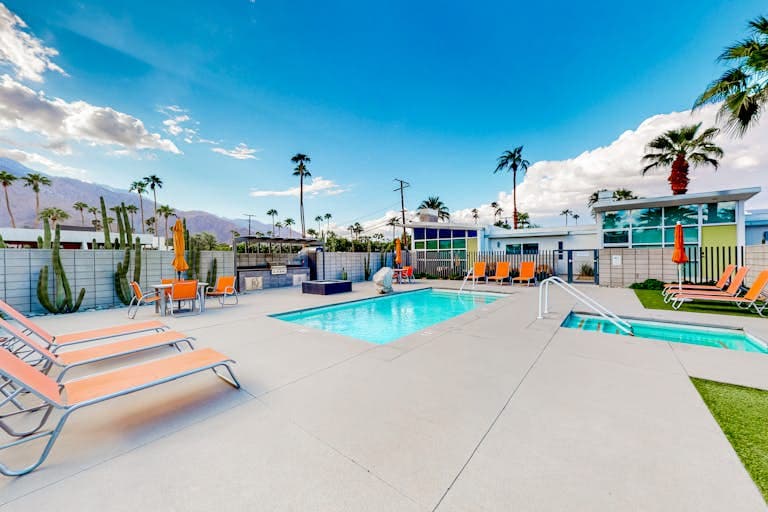 Cerritos Style - Image 2