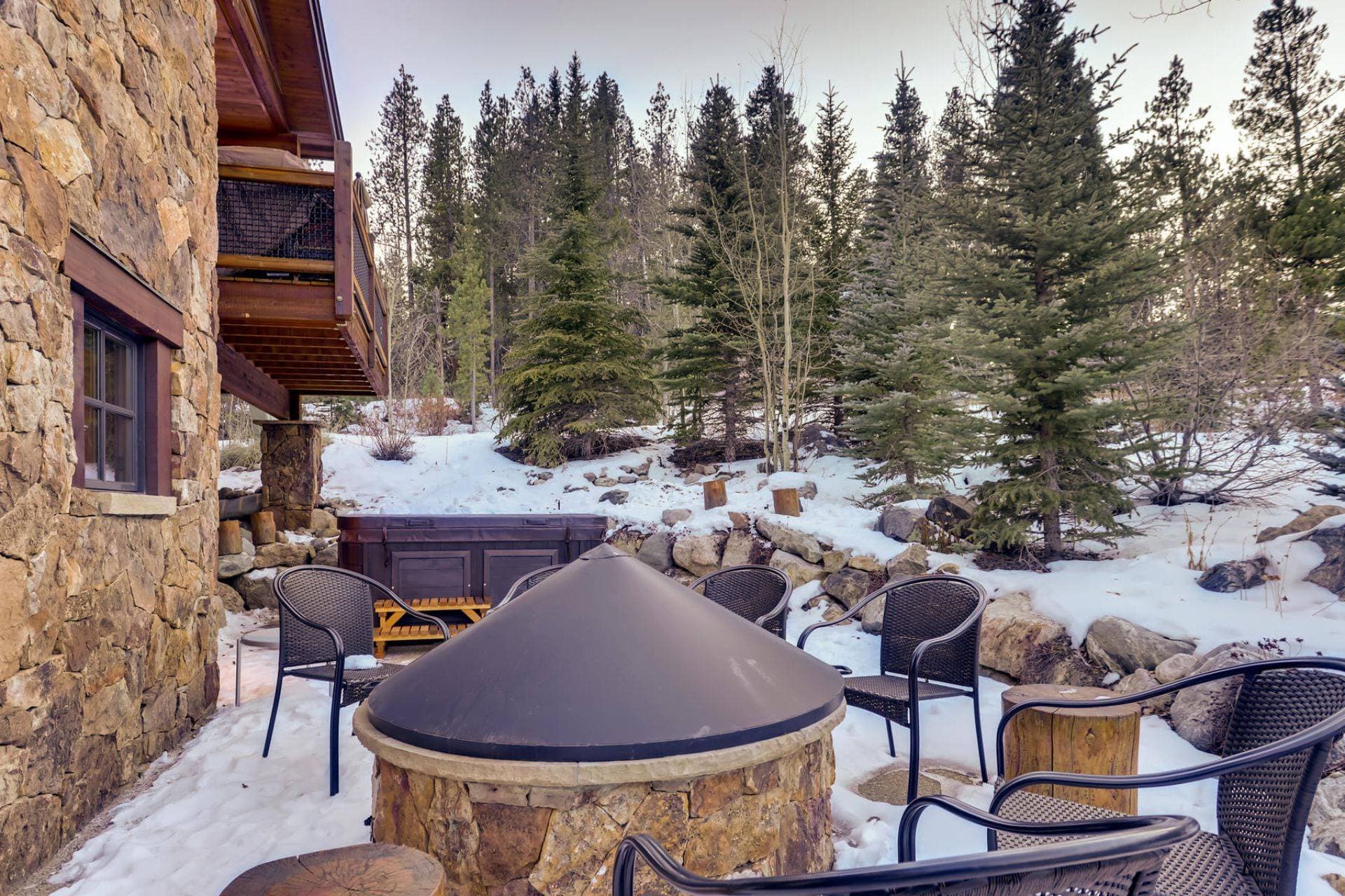 Aspen Grove Chalet - Image 2