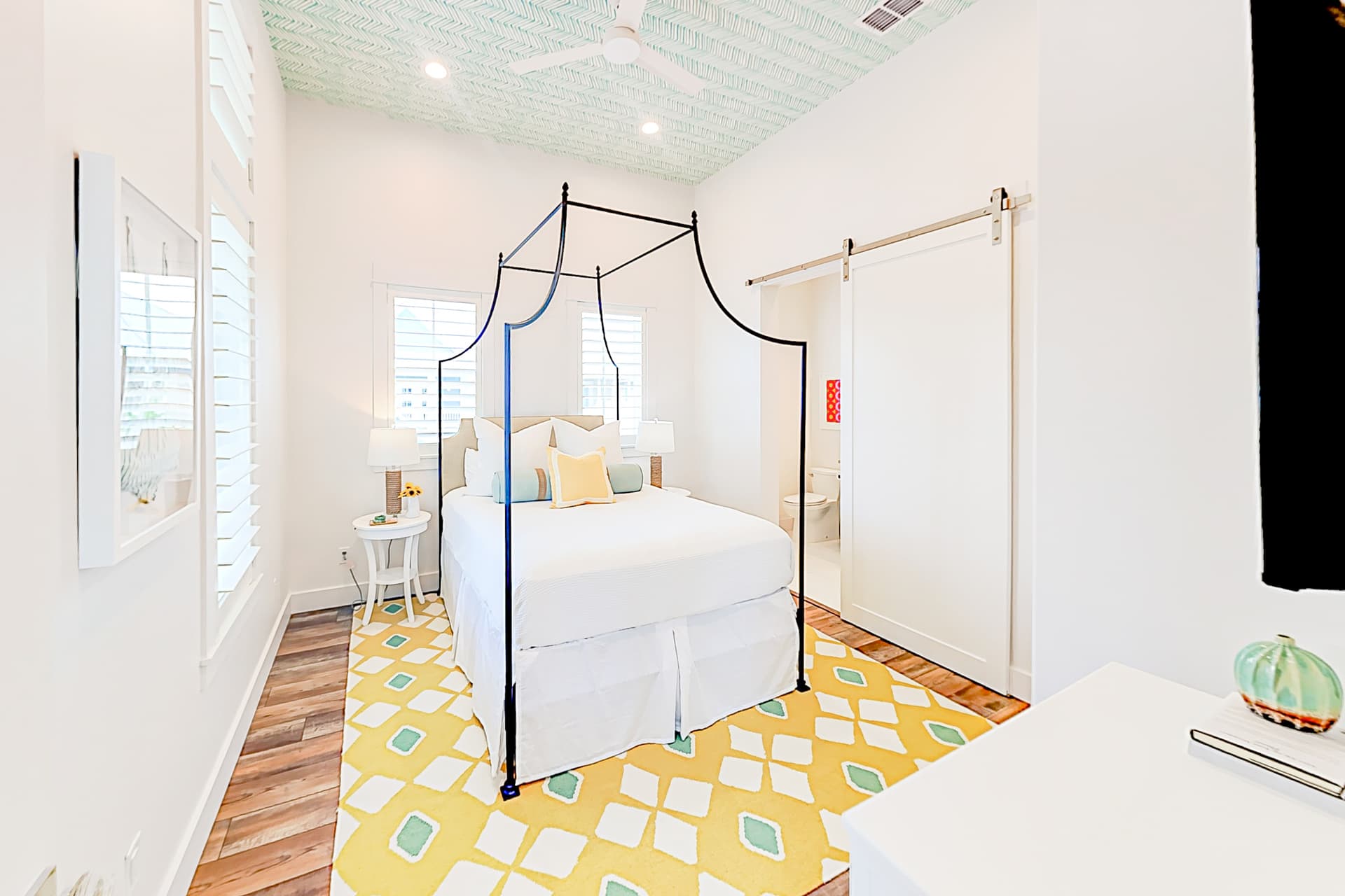 Silverado Waves - Image 13