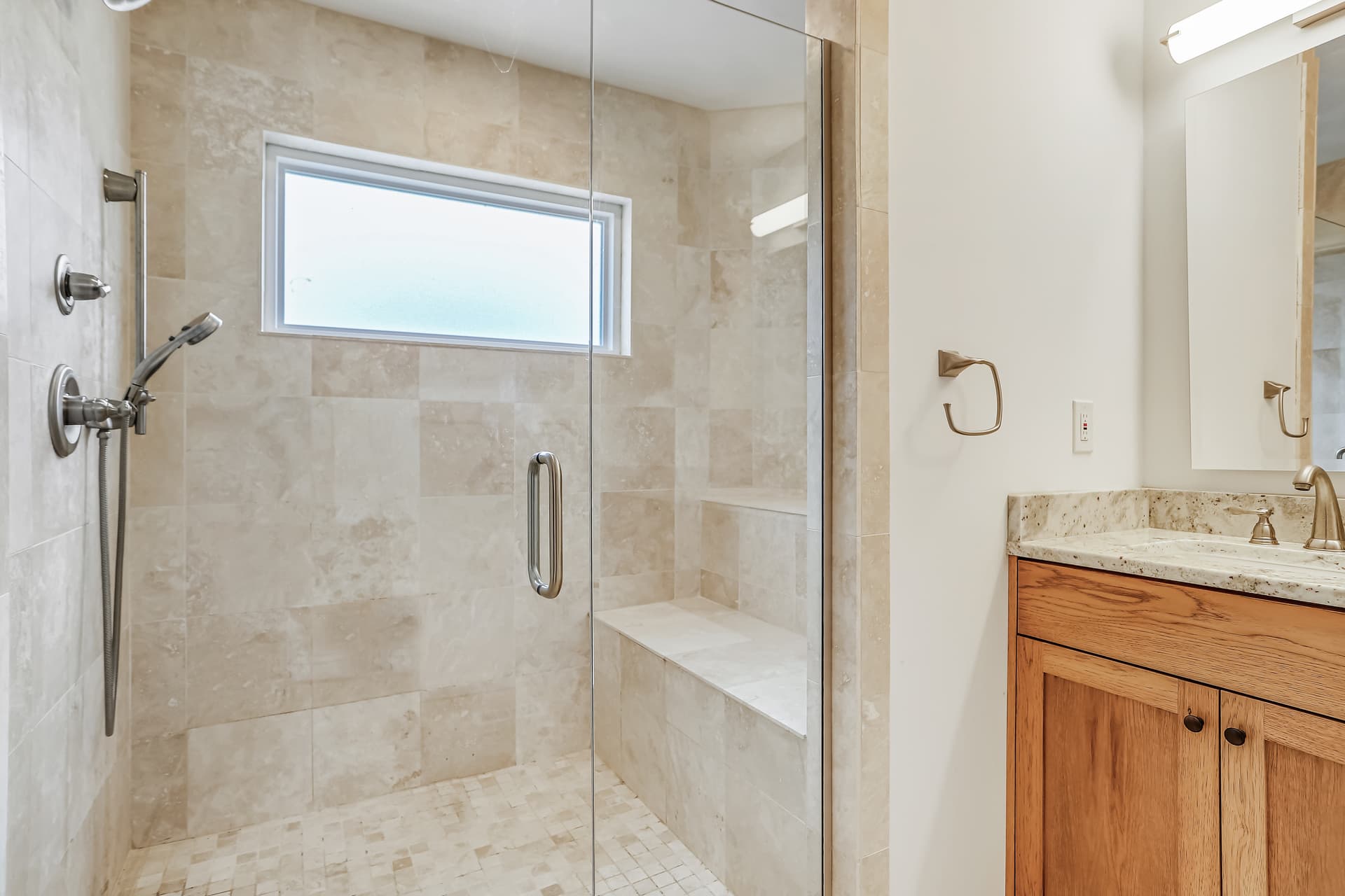 Victoria's View - Image 33