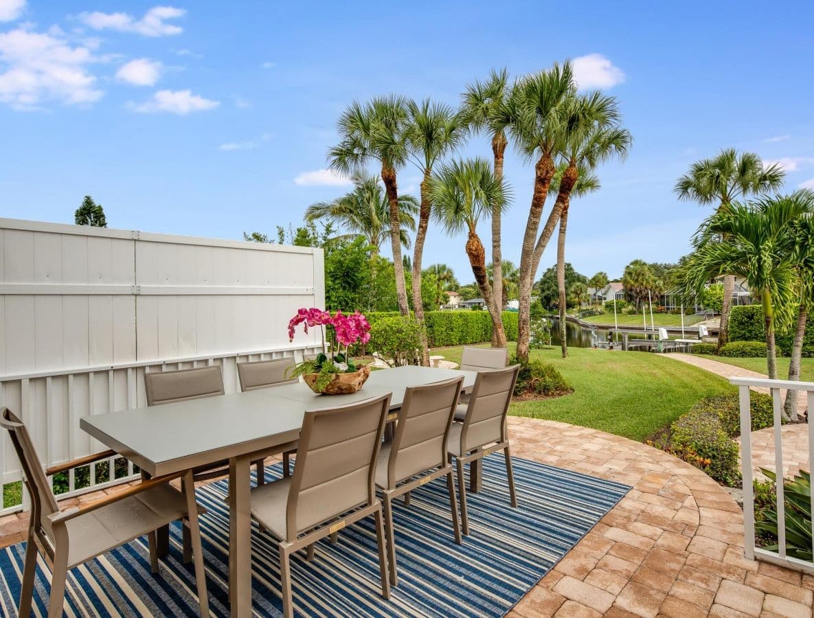 Sun Dial House - Image 49