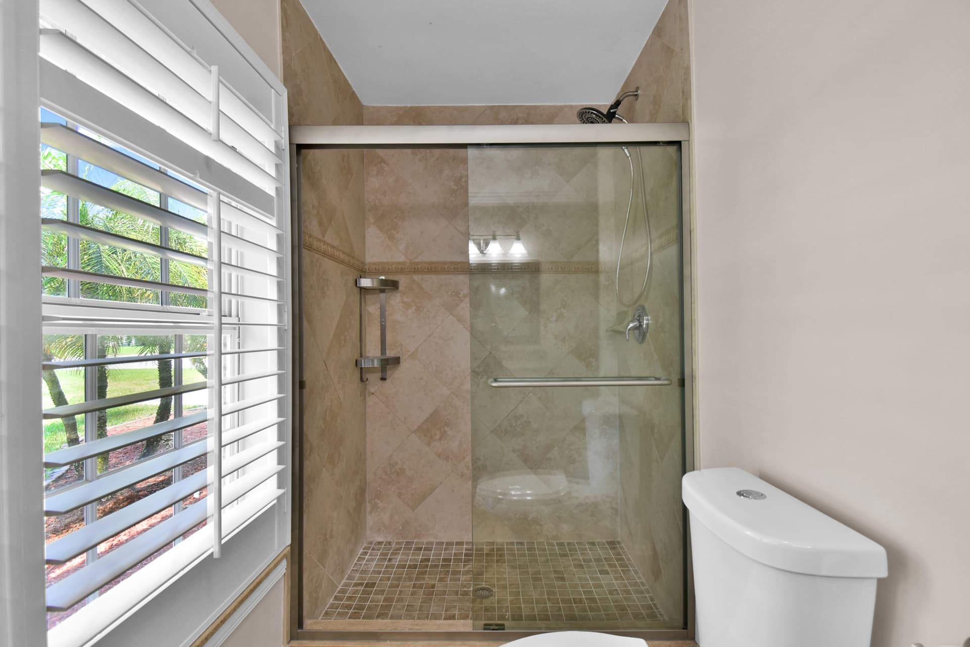 Diane House - Image 19