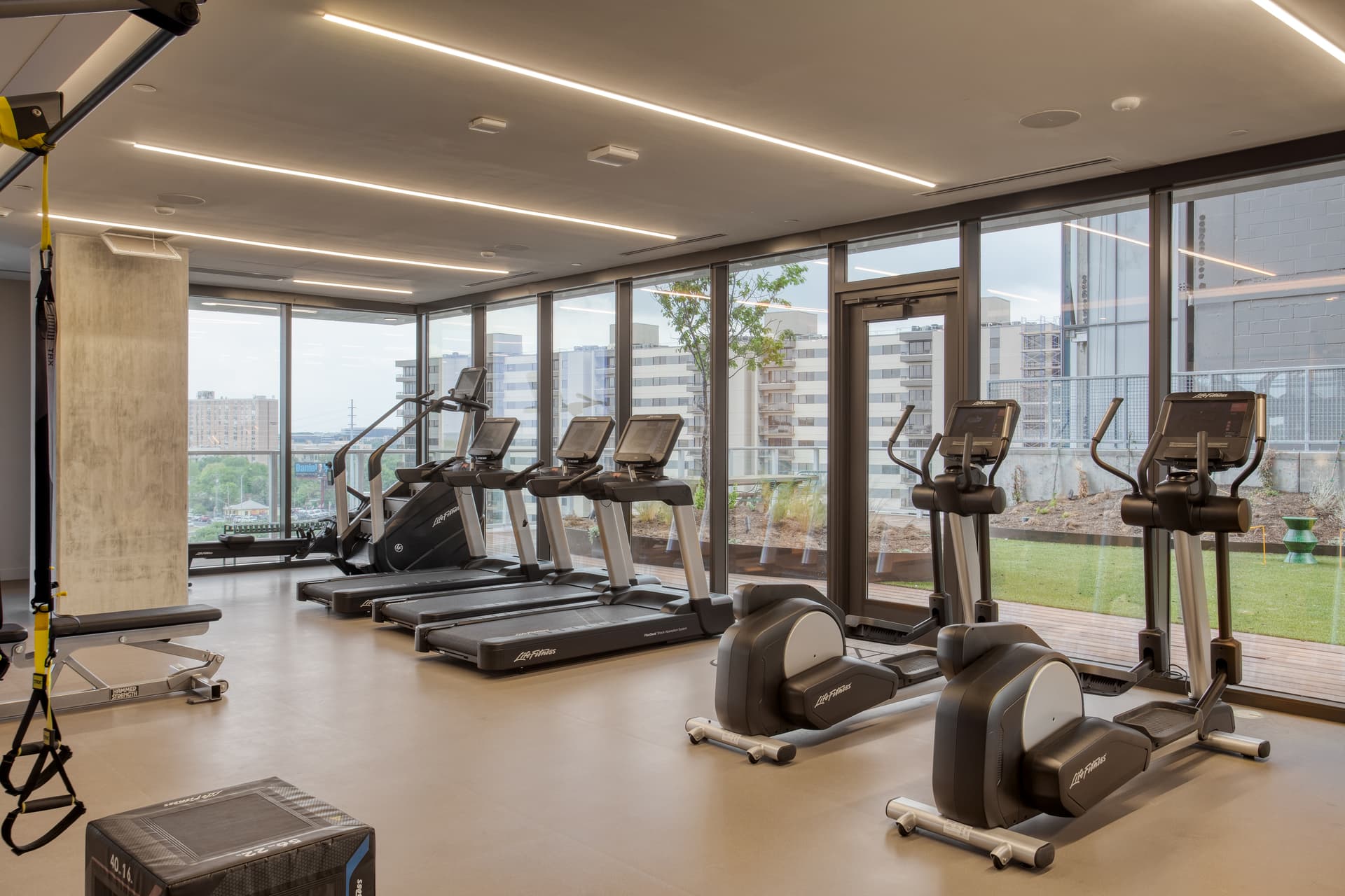 Billy Residence - Image 16