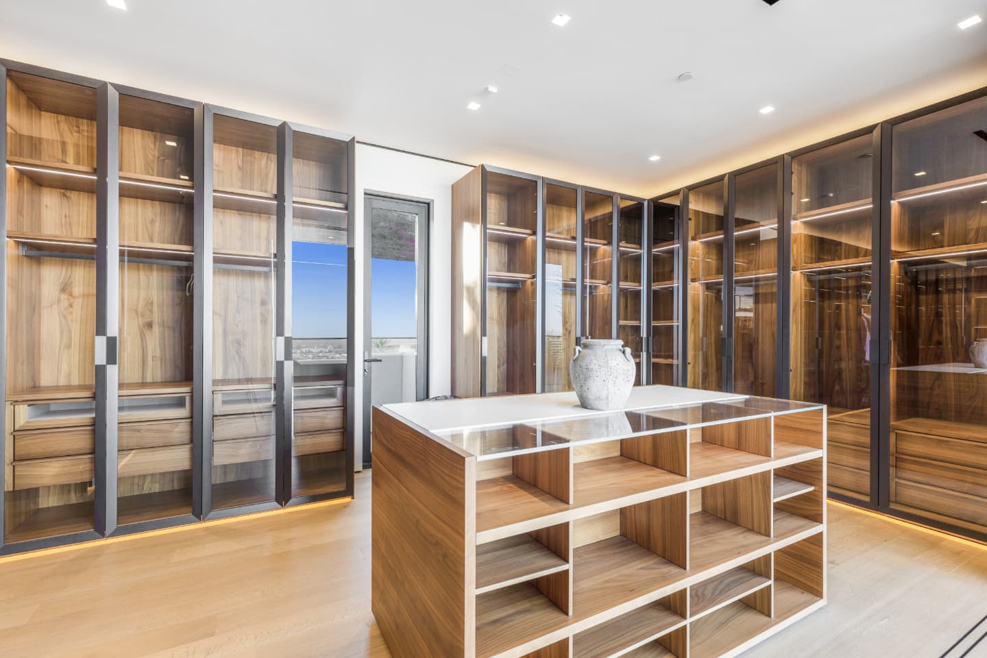 Sierra Mar - Image 28