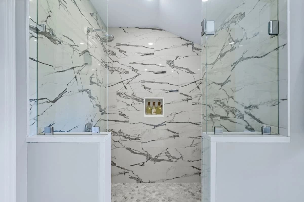 Three Buoys - Image 19