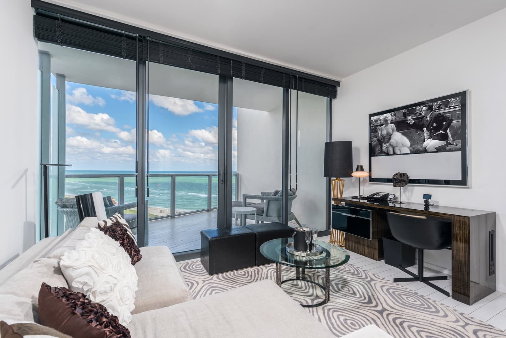 W South Beach Residence #1229 - Image 27