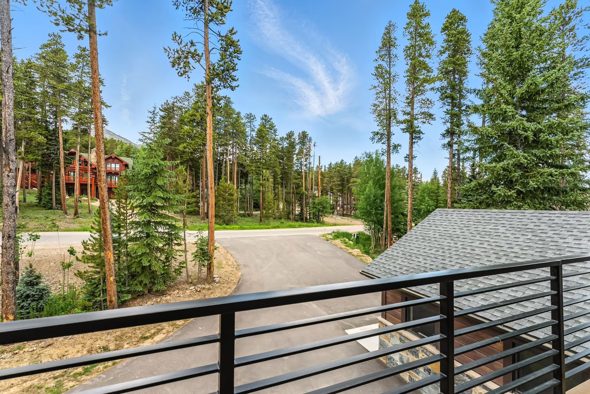 Snowbound Refuge - Image 39