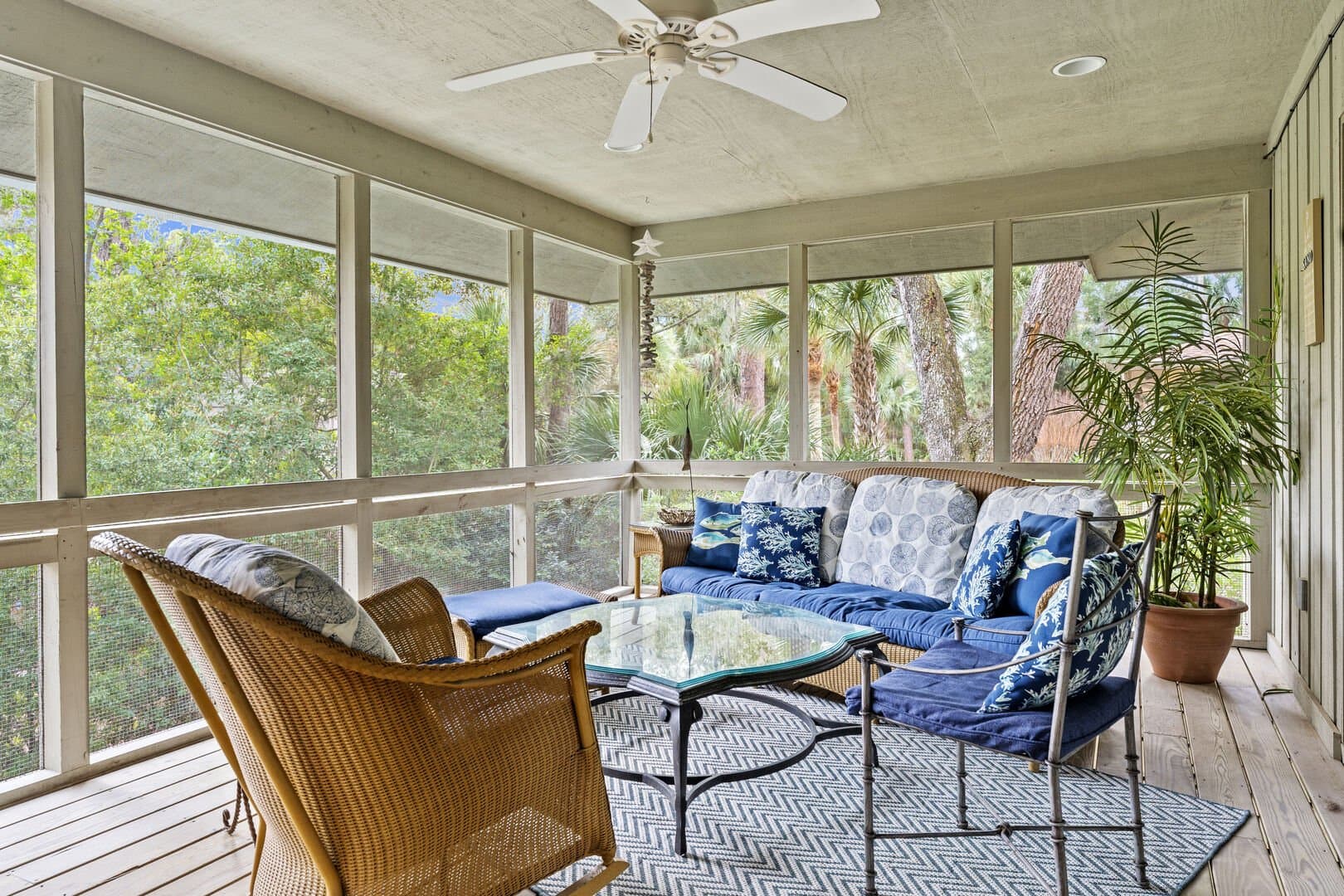 Tropical Retreat - Image 44