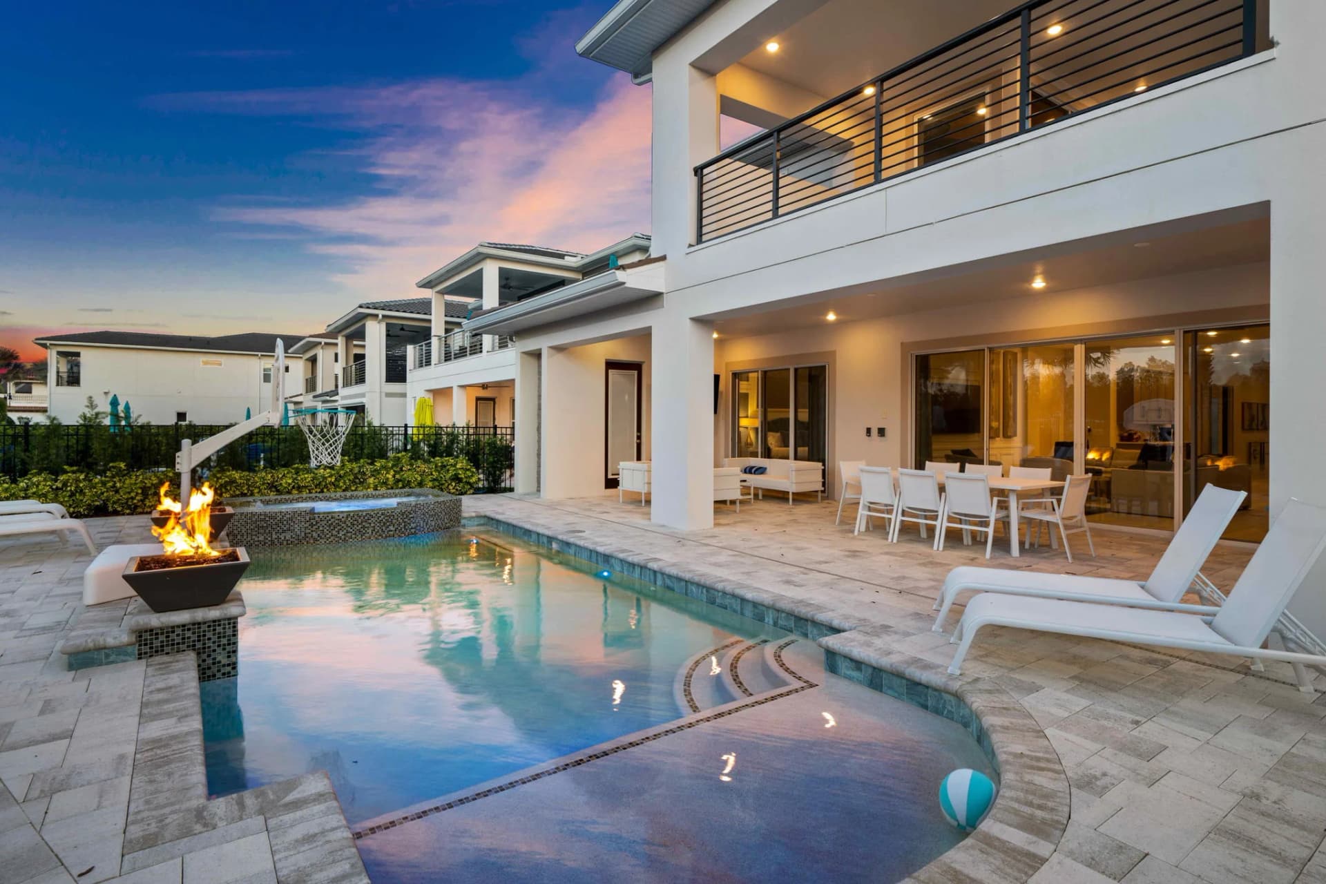 Majestic Club Mansion - Image 45