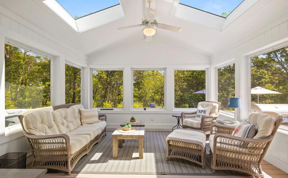 Barefoot Bungalow - Image 3