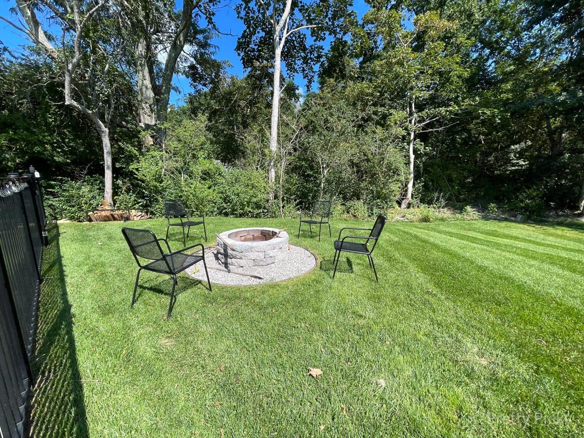 Rock Harbor Dreams - Image 34