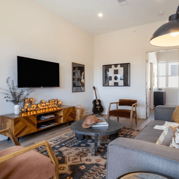 Lunar Residence - Image 1