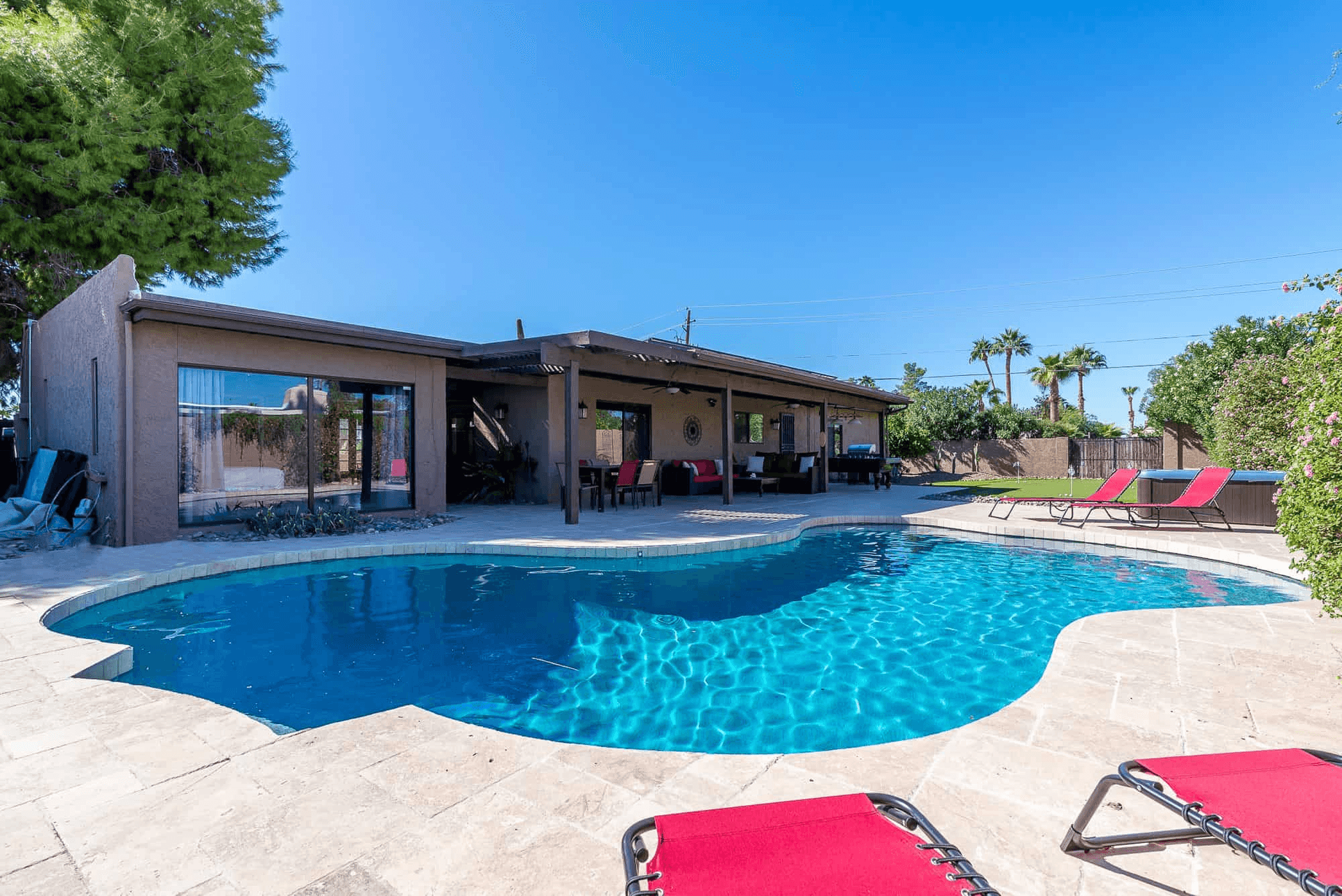 Casa De Palms - Image 1